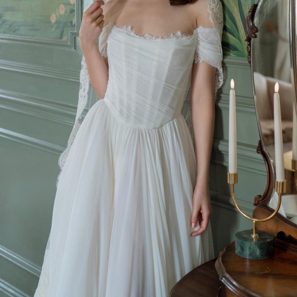Watters Dresses & Skirts - Wedding Dress - Calla by Wtoo